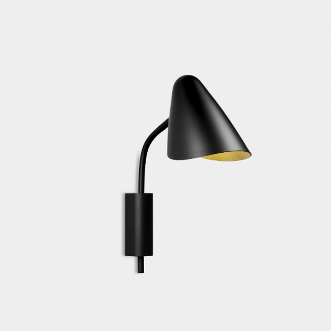LEDS-C4 Organic Wall Light by Àlex & Manel Lluscà